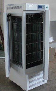 GHP-250A智能光照培养箱